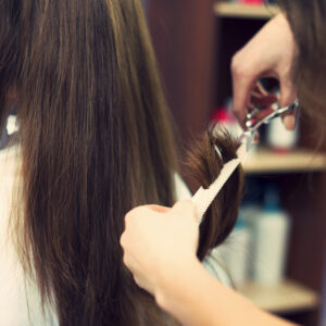 Women’s Haircut and Style